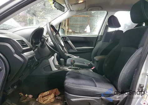 2018 Subaru Forester 2.5I z USA, uszkodzony, nr VIN JF2SJABC8JH441446